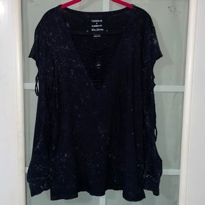 Torrid size 2 long sleeve